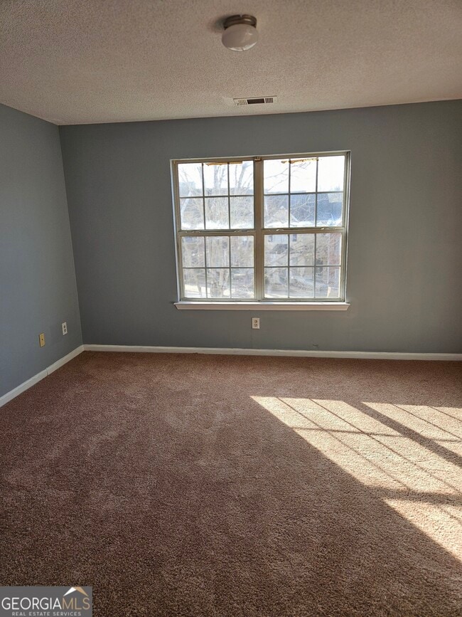 Building Photo - 1467 Riverrock Trail SW