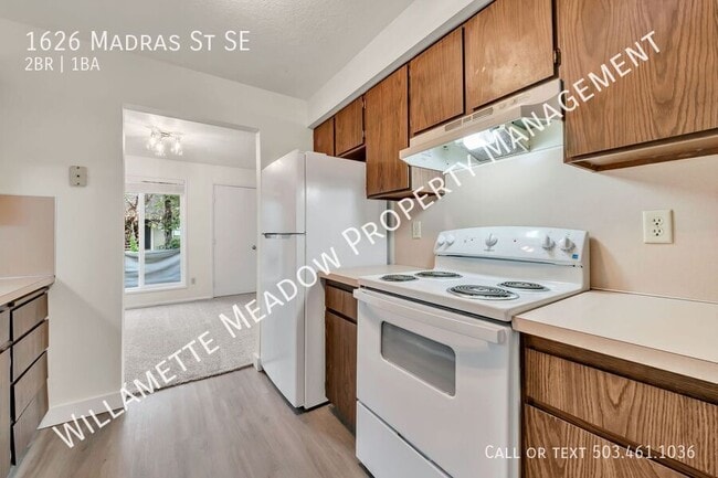 Building Photo - 1626 Madras St SE