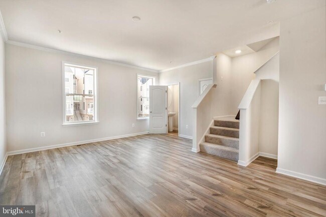 Building Photo - 5892 Bella Marie Wy