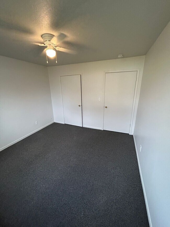 Building Photo - 3 Bedroom, Single-story Townhomes for rent in Madrid, IA