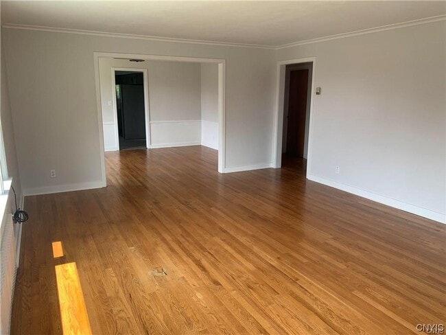 Building Photo - 184 S 1st St