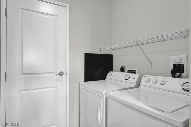 Building Photo - 8255 S Las Vegas Blvd