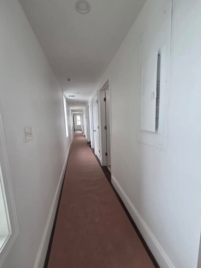 Building Photo - 375 Crescent Ave