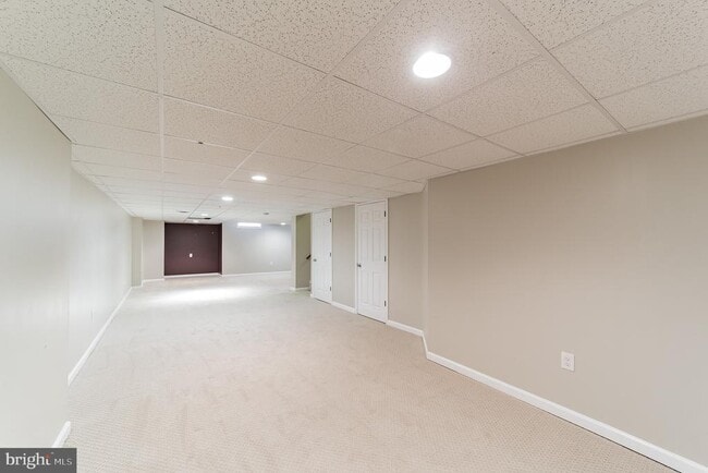 Building Photo - 40 Madison Way