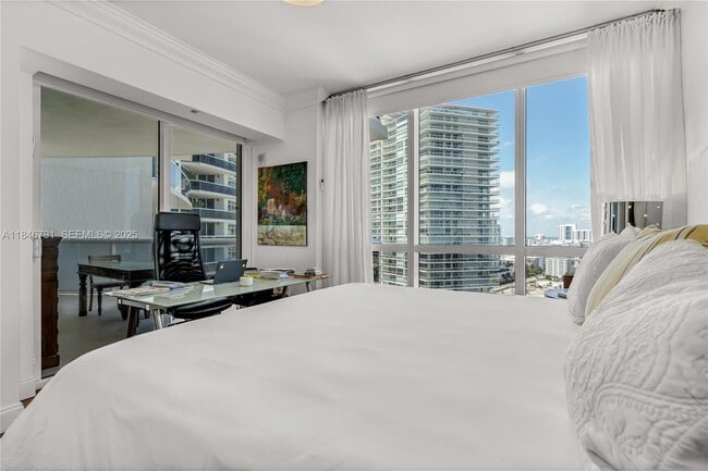 Building Photo - 400 Alton Rd