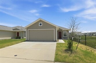 Building Photo - 4032 Criollo Ct