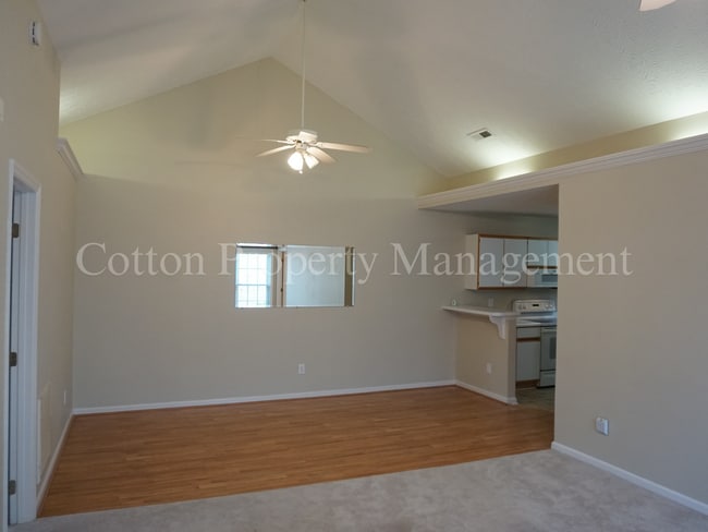 Building Photo - 2BR/2BA- Townhome in Wilmington near Monkey Junction - $1,500/month Pet friendly*