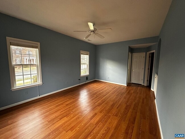 Building Photo - 3171 Turnberry Cir