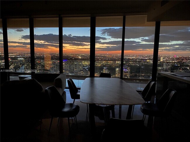 Building Photo - 18975 Collins Ave