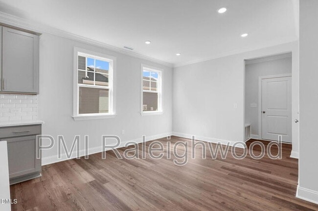 Building Photo - 404 Rolling Pasture Way