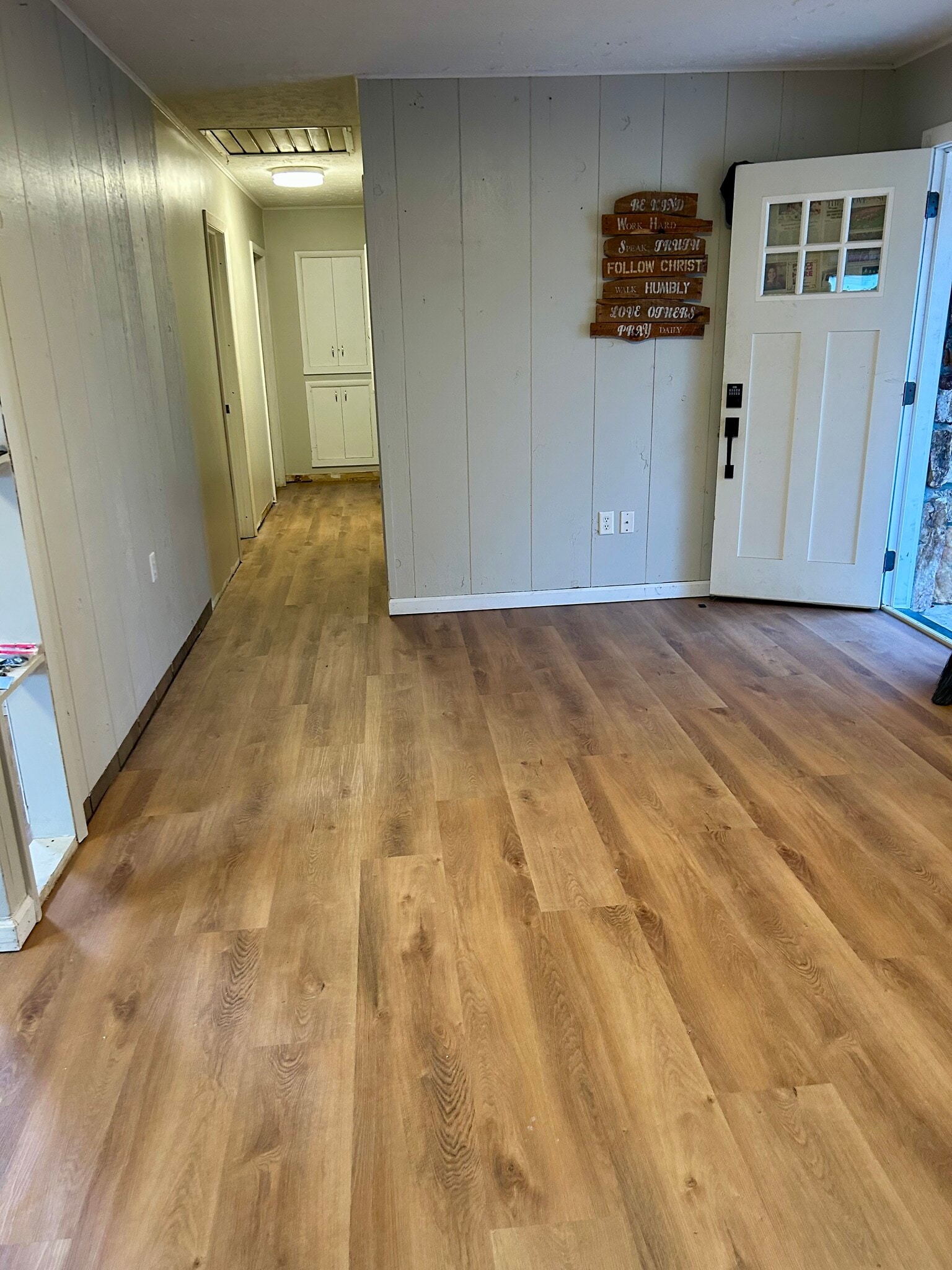 Building Photo - 1008 S Mill St