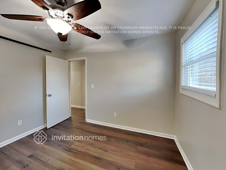 Building Photo - 1455 Colony E Cir