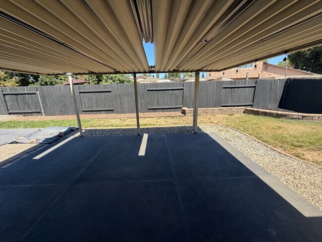 Building Photo - 3 Bedroom | 2 Bathroom | Single-Family Home in Sacramento