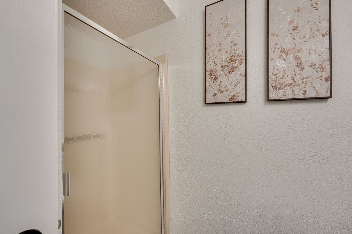 Building Photo - 395 Ozark Mountain Resort Dr