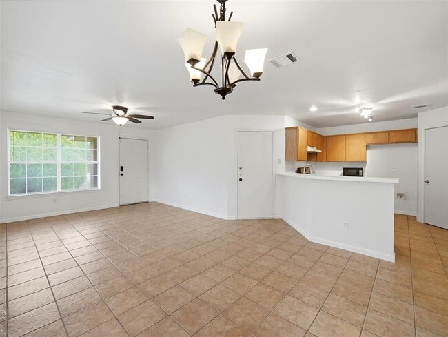Building Photo - 2304 Smith Branch Blvd