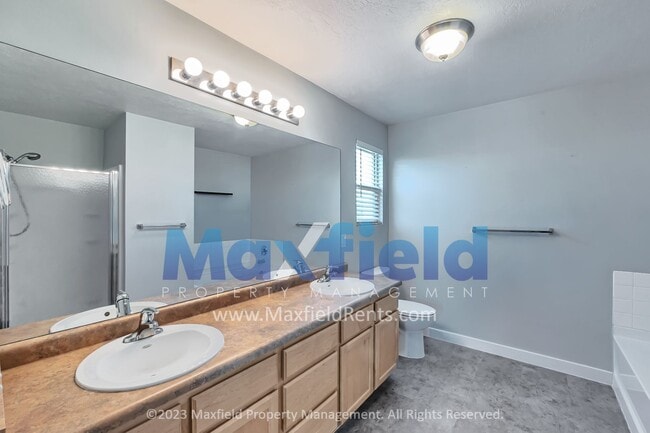 Building Photo - Lehi 4 BD 2.5 BA 2 GA - Fenced Yard