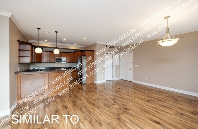 Building Photo - 14105 Airline Ave