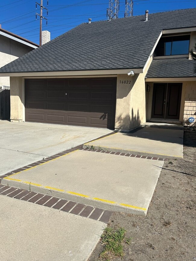 Building Photo - Spacious 4 Bed, 3 Bath for Rent - Westminster