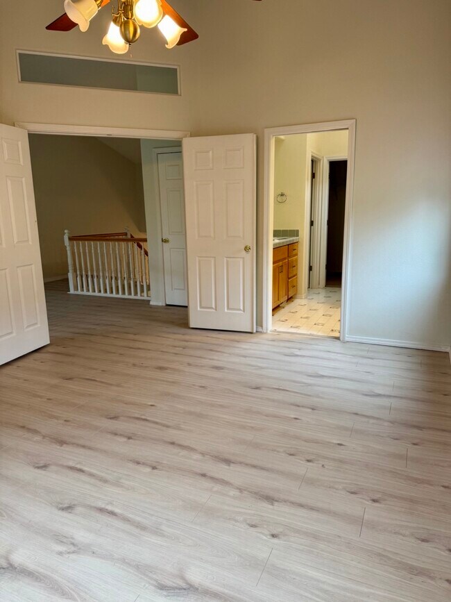 Building Photo - 15797 NW Wismer Dr