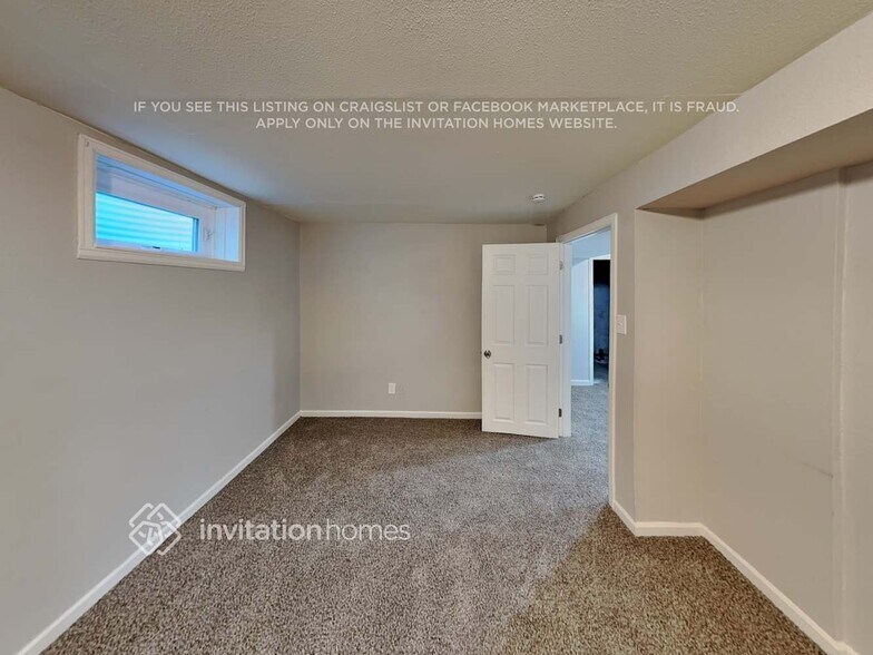 Building Photo - 9153 Meade St
