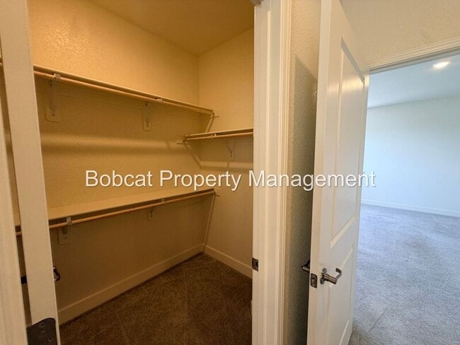 Building Photo - 1751 Boundary Peak St