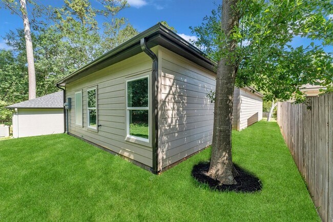 Building Photo - 11403 Alcott Dr