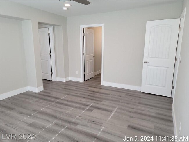 Building Photo - PARTIALLY FURNISHED 2-STORY HOME LOCATED O...