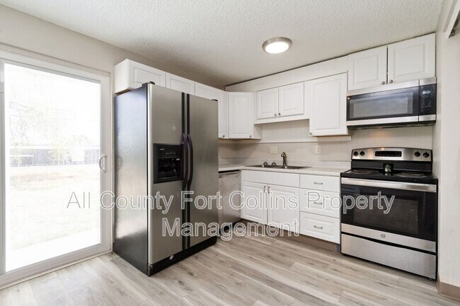 Building Photo - 3542 Butternut Dr