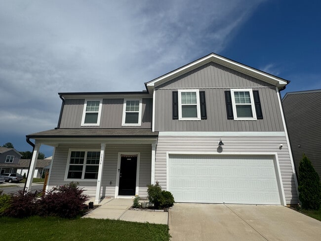 Building Photo - Room in House on Justice Union Ct