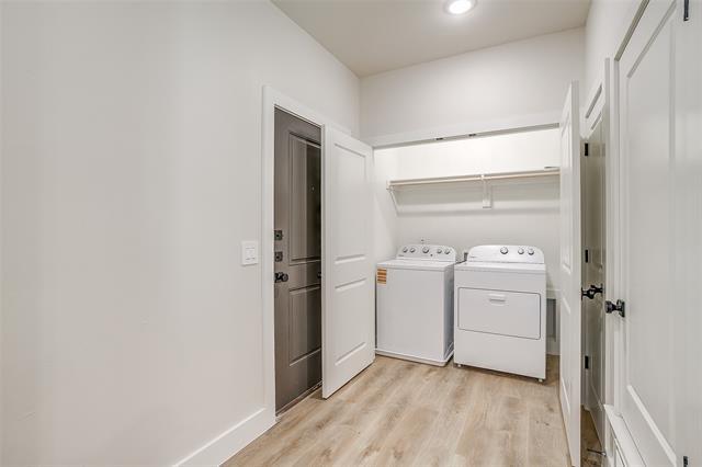 Building Photo - 408 Foch St