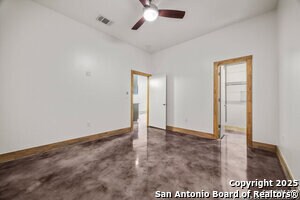 Building Photo - 1542 N Alamo St