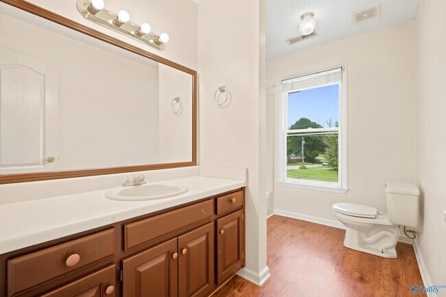 Building Photo - 135 Castleton Dr