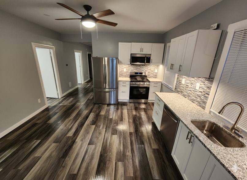 Kitchen - 28 Piedmont St