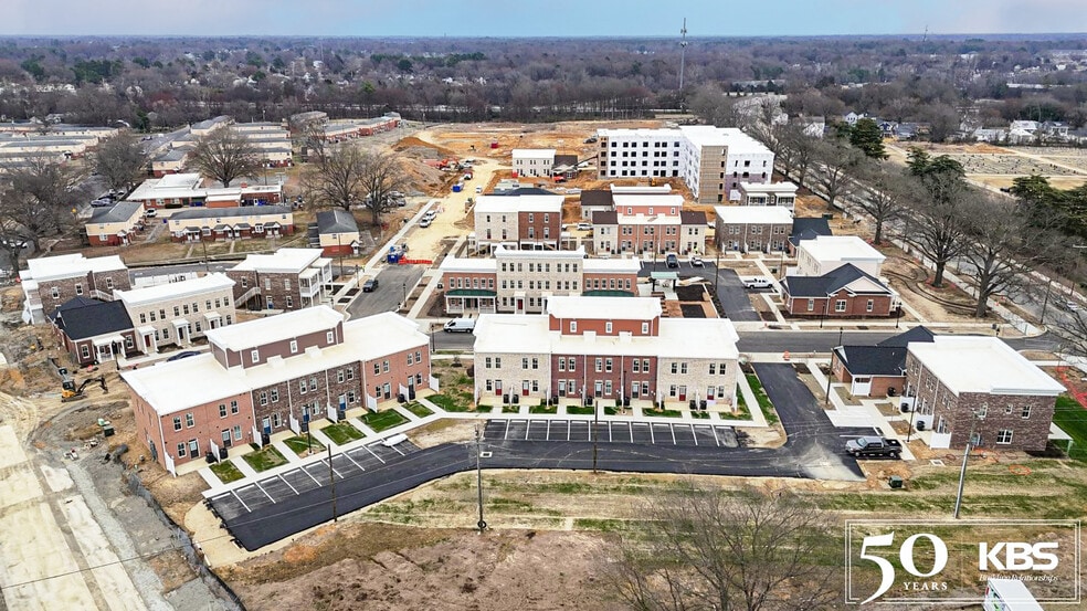 Primary Photo - Creighton Renaissance