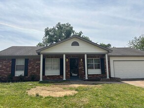 Building Photo - 3989 Battlefield Dr