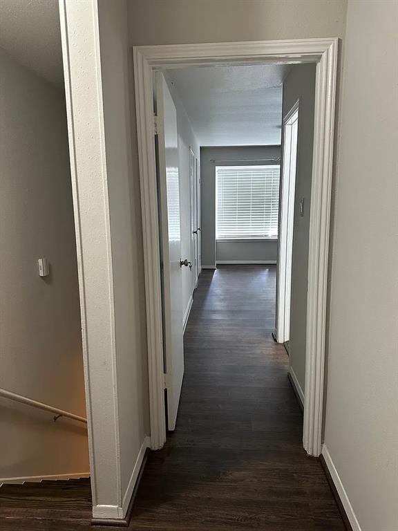 Building Photo - 9505 Fondren Rd