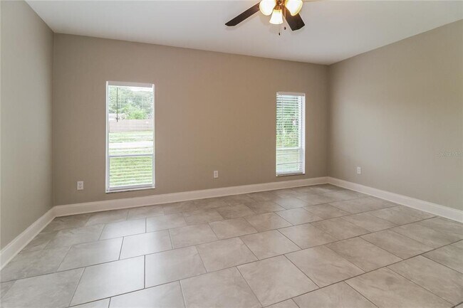 Building Photo - 605 Crosby Dr