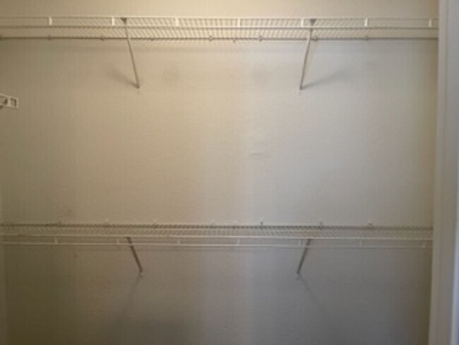 Building Photo - Harris Ridge