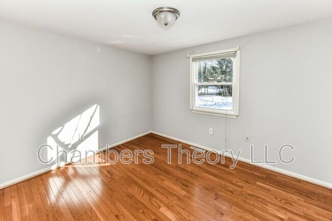 Building Photo - 2009 Wellfleet Ct