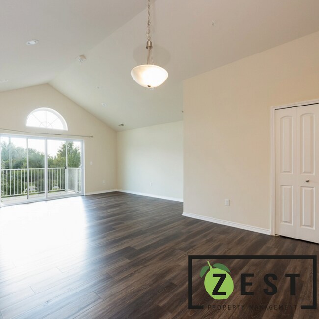 Building Photo - Amazing 3Bedroom 2 Baths OPEN HOUSE- 11/29 12PM-12:30PM