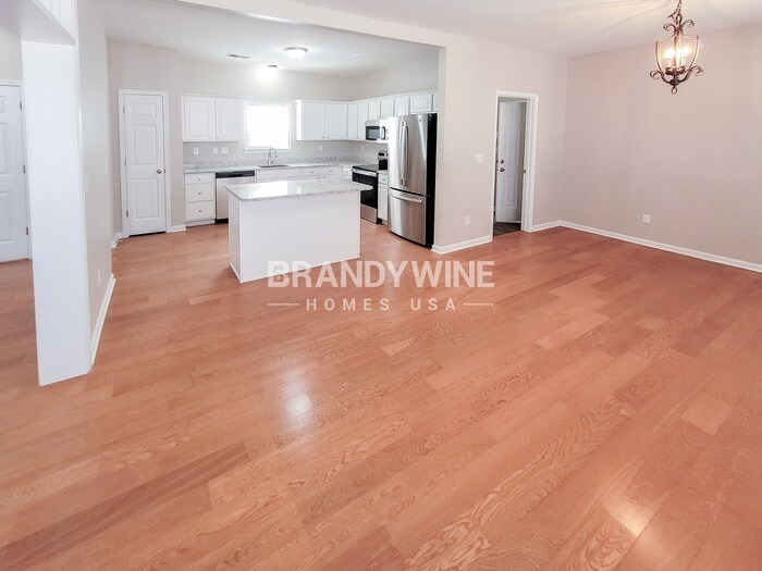 Building Photo - 967 Cairn Creek Dr