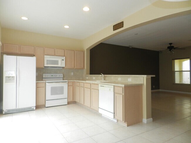 Building Photo - 13379 Georgian Ct