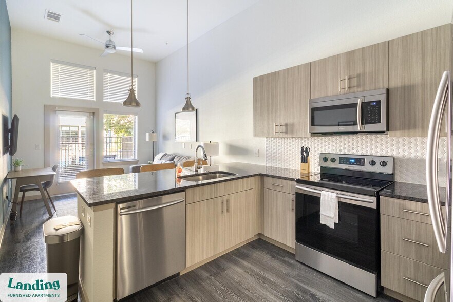 Building Photo - 7201 Henneman Way