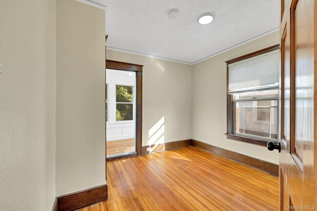 Building Photo - 100 Academy Ave