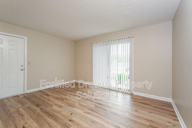 Building Photo - 509 Mystic Dr