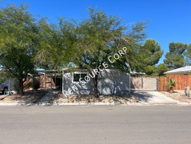 Primary Photo - 24966 Cam Del Sol