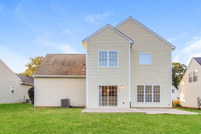 Building Photo - 663 Timber Walk Dr