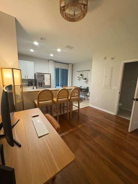Building Photo - 12721 Sunland Ct