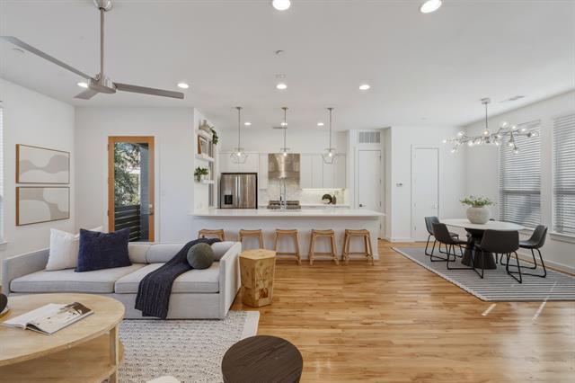 Building Photo - 5734 Oram St