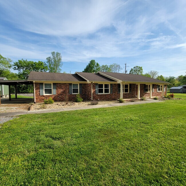 Building Photo - 10668 Old Baxter Rd